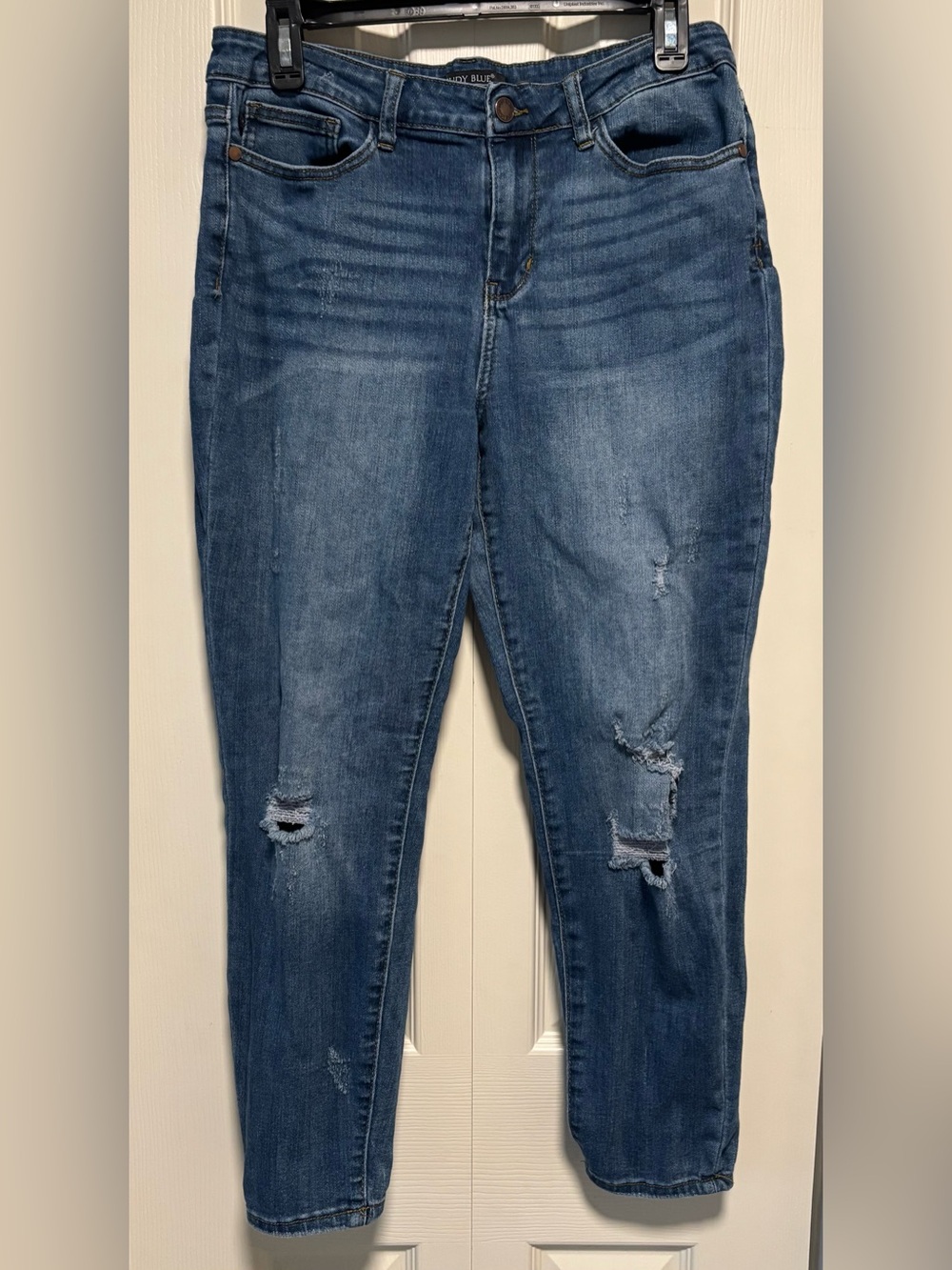 Judy Blue Relaxed Fit Distressed Jeans